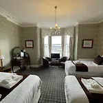 Headlands Hotel