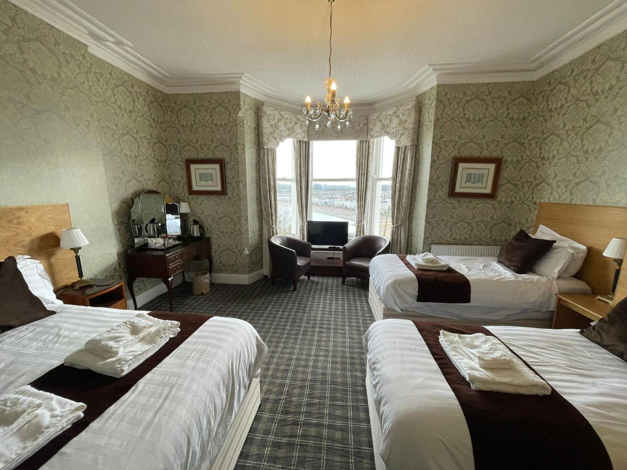 Hotel Headlands Llandudno