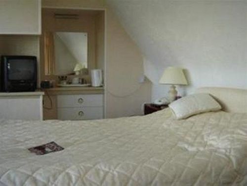 Headlands 3*